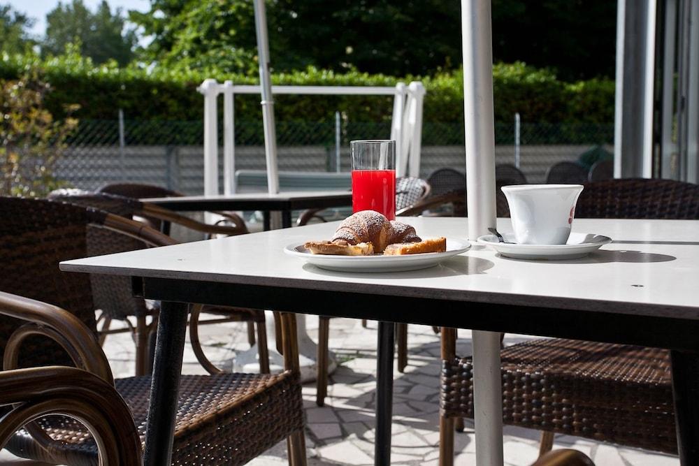 Hotel Trevi Cesenatico Εξωτερικό φωτογραφία