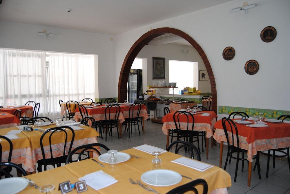 Hotel Trevi Cesenatico Εξωτερικό φωτογραφία