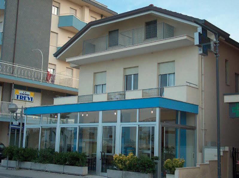 Hotel Trevi Cesenatico Εξωτερικό φωτογραφία